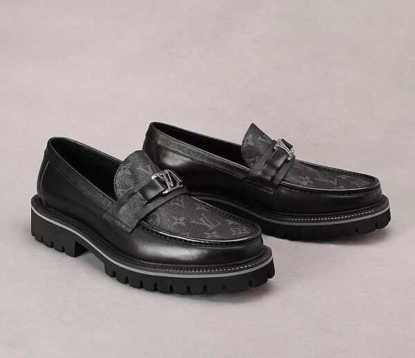 Louis Vuitton Major Loafer
