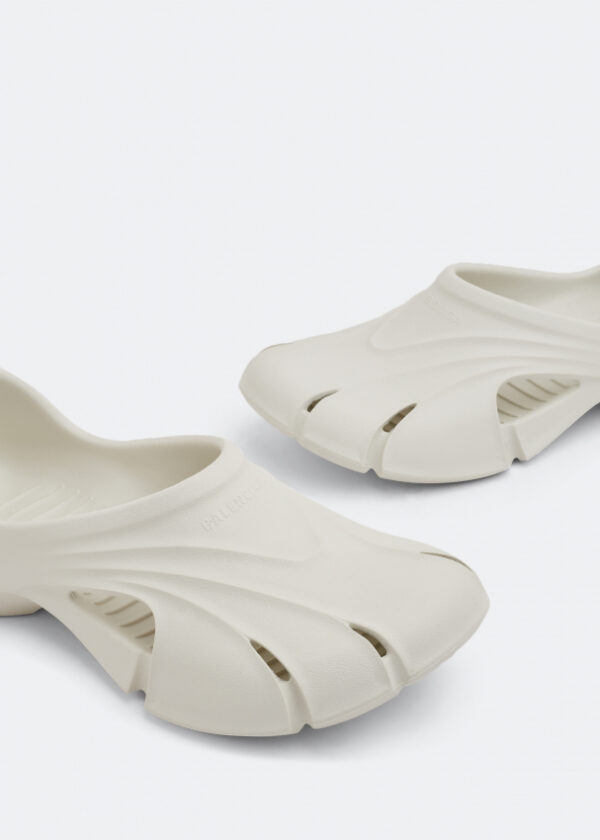 BALENCIAGA Mold Closed Sandals – Image 2