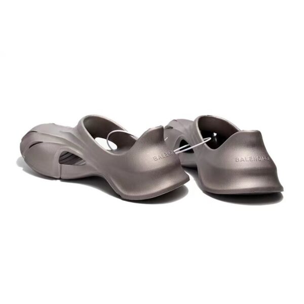 BALENCIAGA Mold Closed Sandals – Image 2