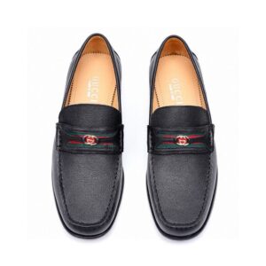 CHAUSSURES GUCCI AVEC BOUCLE